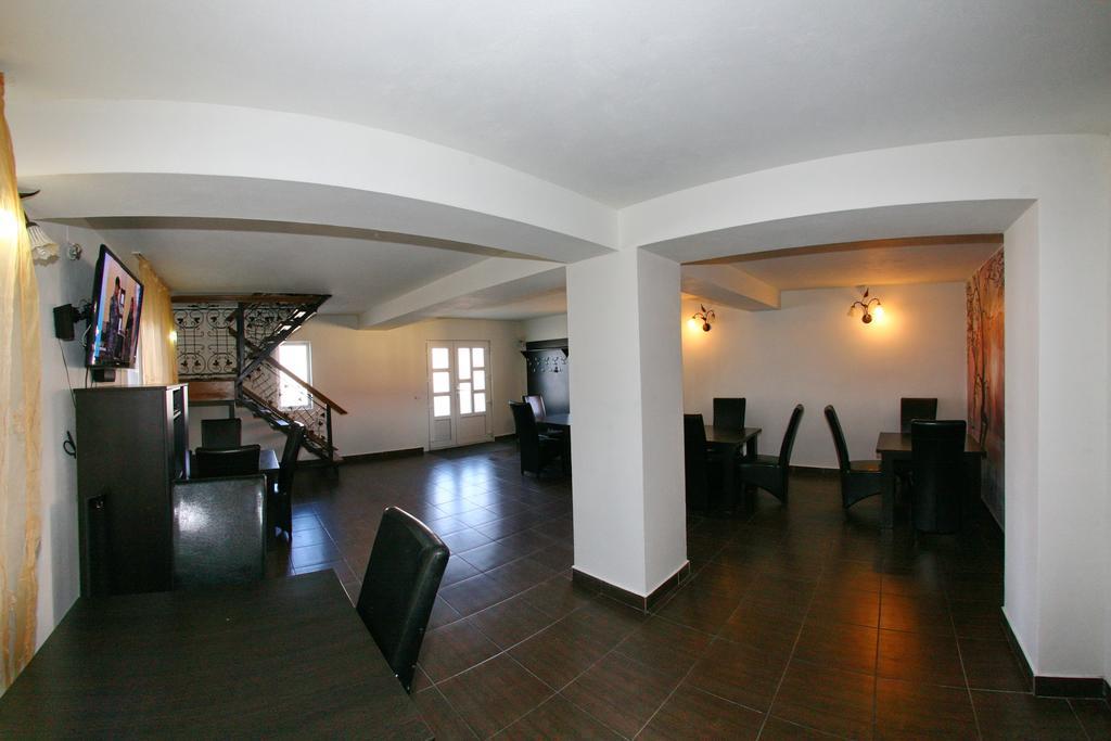Casa Teodora Hotel Ranca Esterno foto